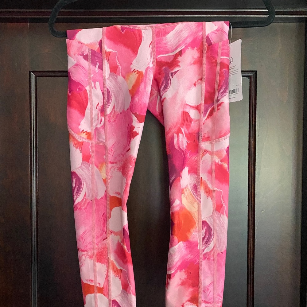 Athleta Ultimate Stash II Capri